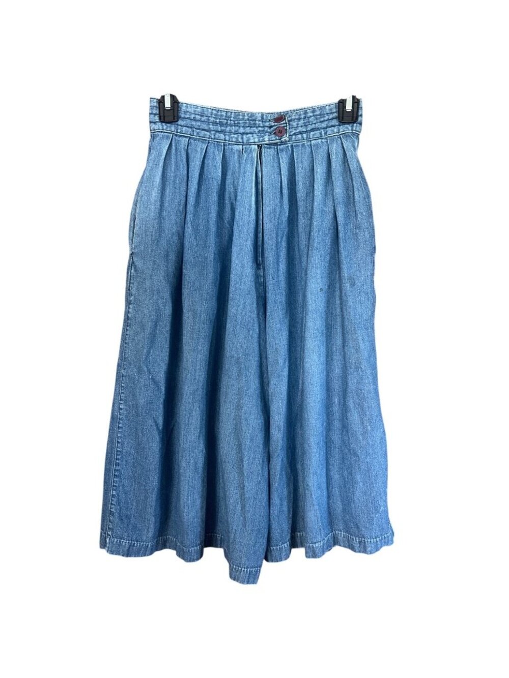 Vintage 1980s soft Denim Culottes With High Waist And Button Closure 2 pockets
